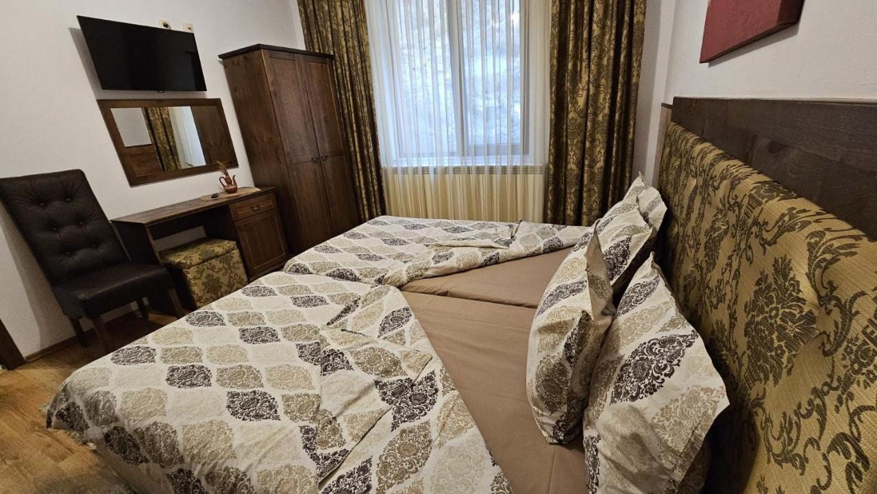 Villa Hills - Къща За Гости С Храна Orlino Zewnętrze zdjęcie